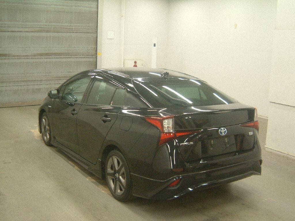 Toyota Prius  A TOURING SELECTION