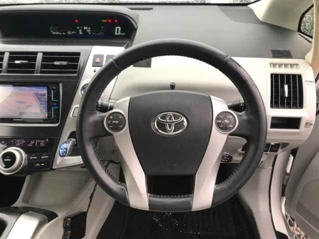 Toyota Prius ALPHA G