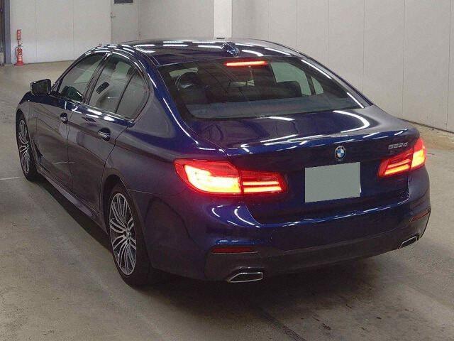 BMW 5 Series 4d 523D M-SPORT