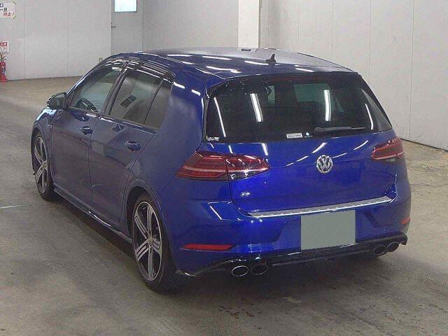 Volkswagen Golf R 2.0