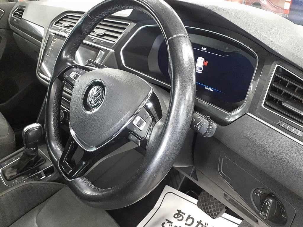 Volkswagen Tiguan TSI HIGH LINE