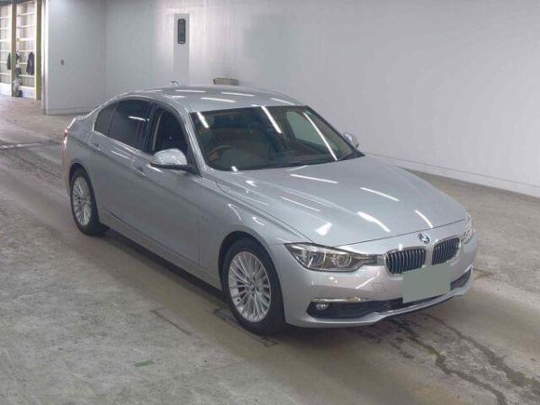 BMW 3 Series 4d 320D LUXURY