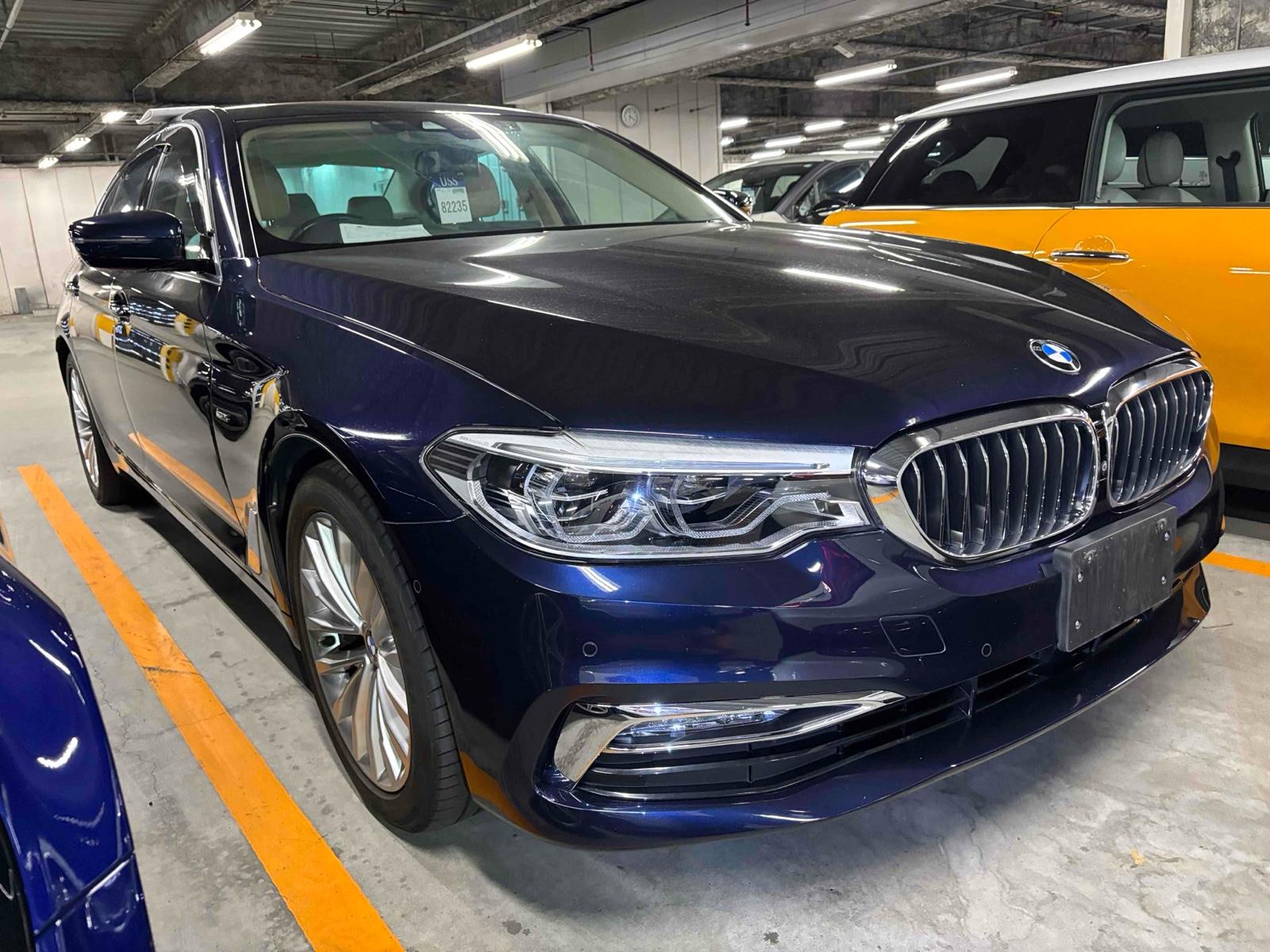 BMW 523D LUXURY 2.0