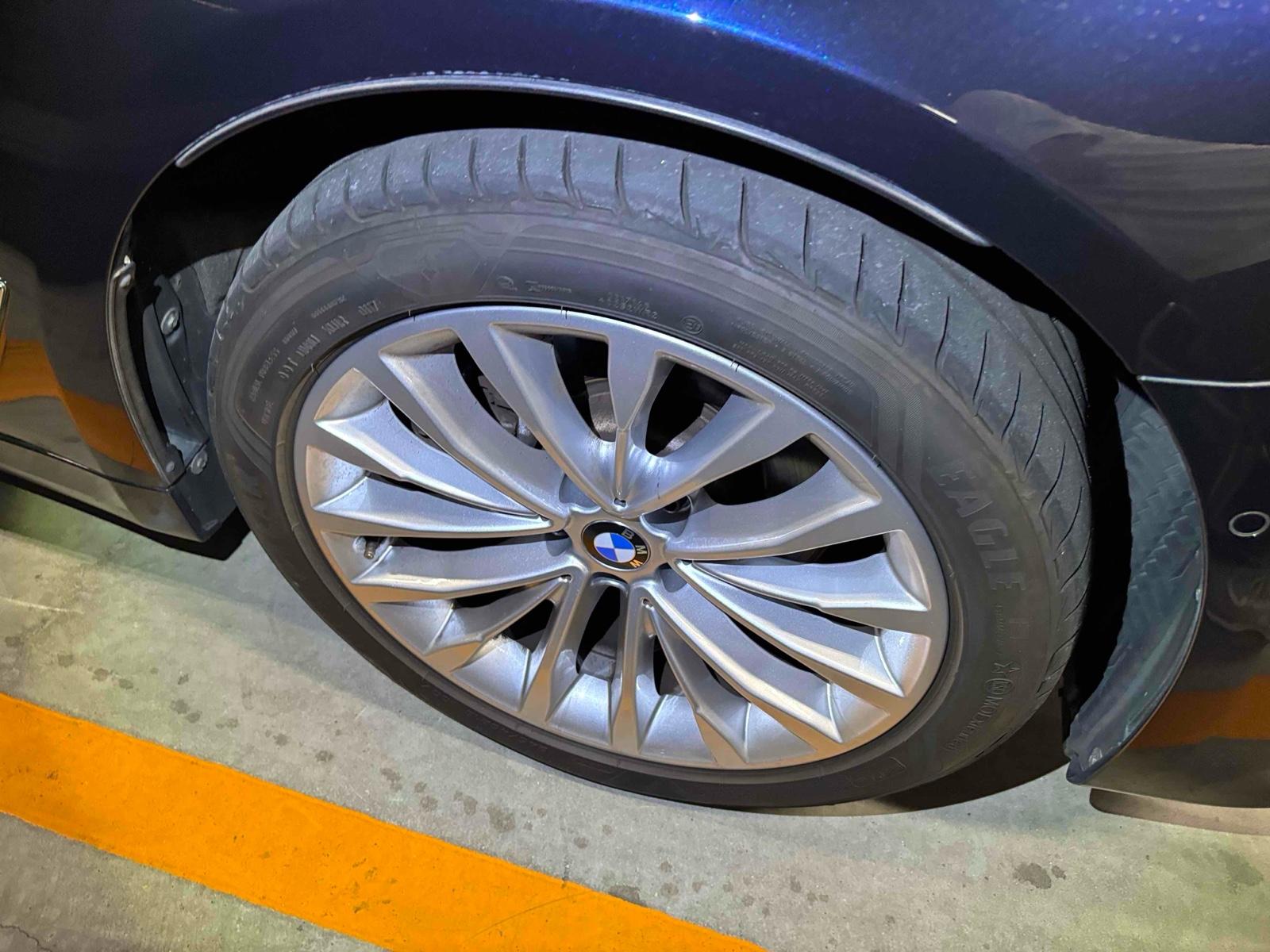 BMW 523D LUXURY 2.0