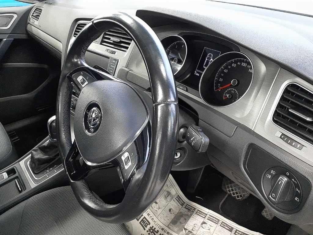 Volkswagen Golf TSIｺﾝﾌｫｰﾄﾗｲﾝﾌﾞﾙﾓｰｼｮﾝ