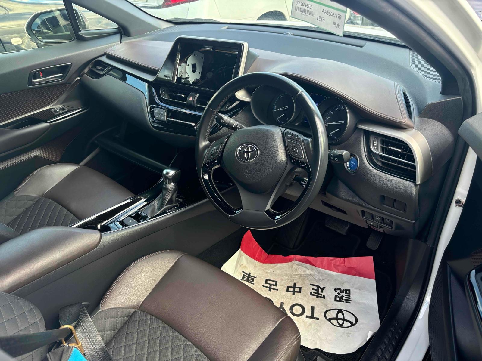 Toyota C-HR G