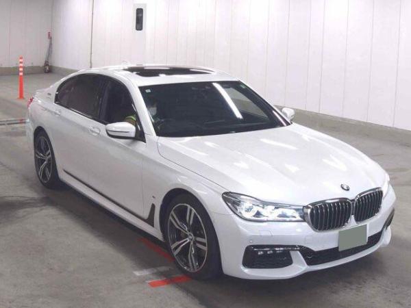 BMW 7 Series 740E IPERFORMANCE M-SPORT
