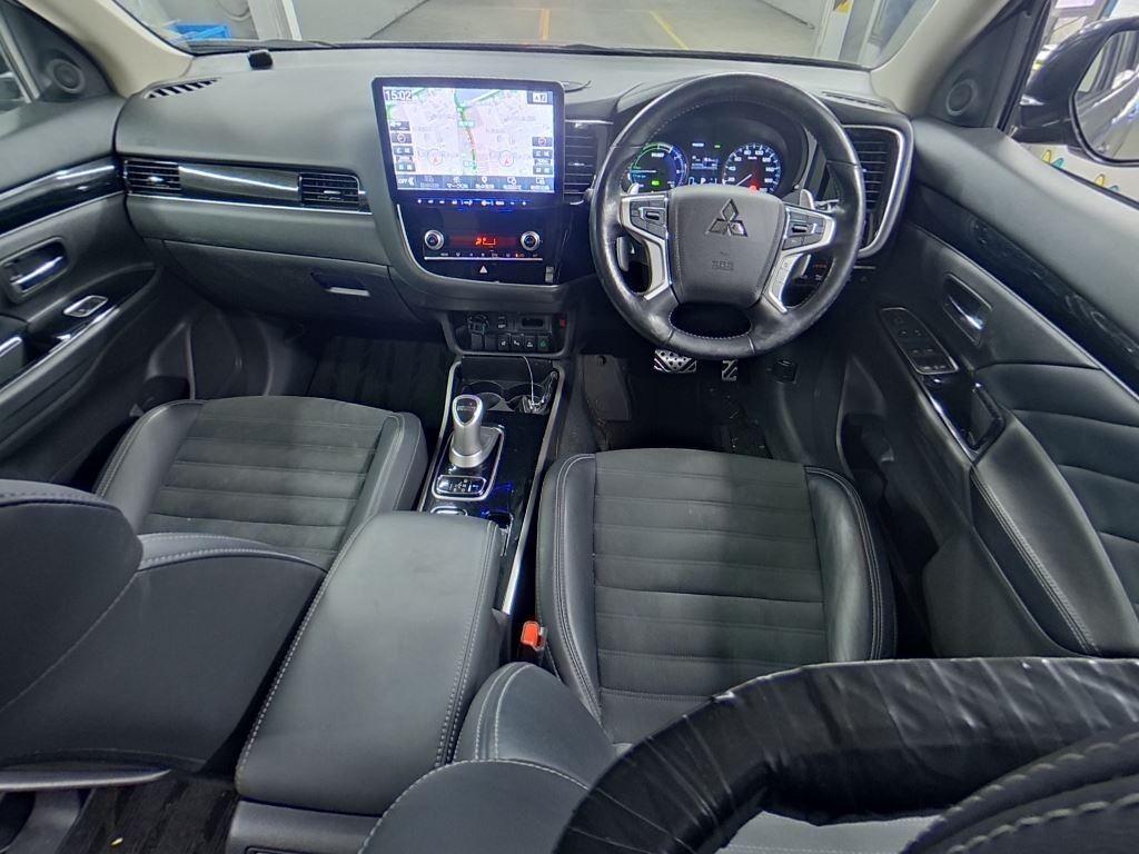 Mitsubishi Outlander Phev G