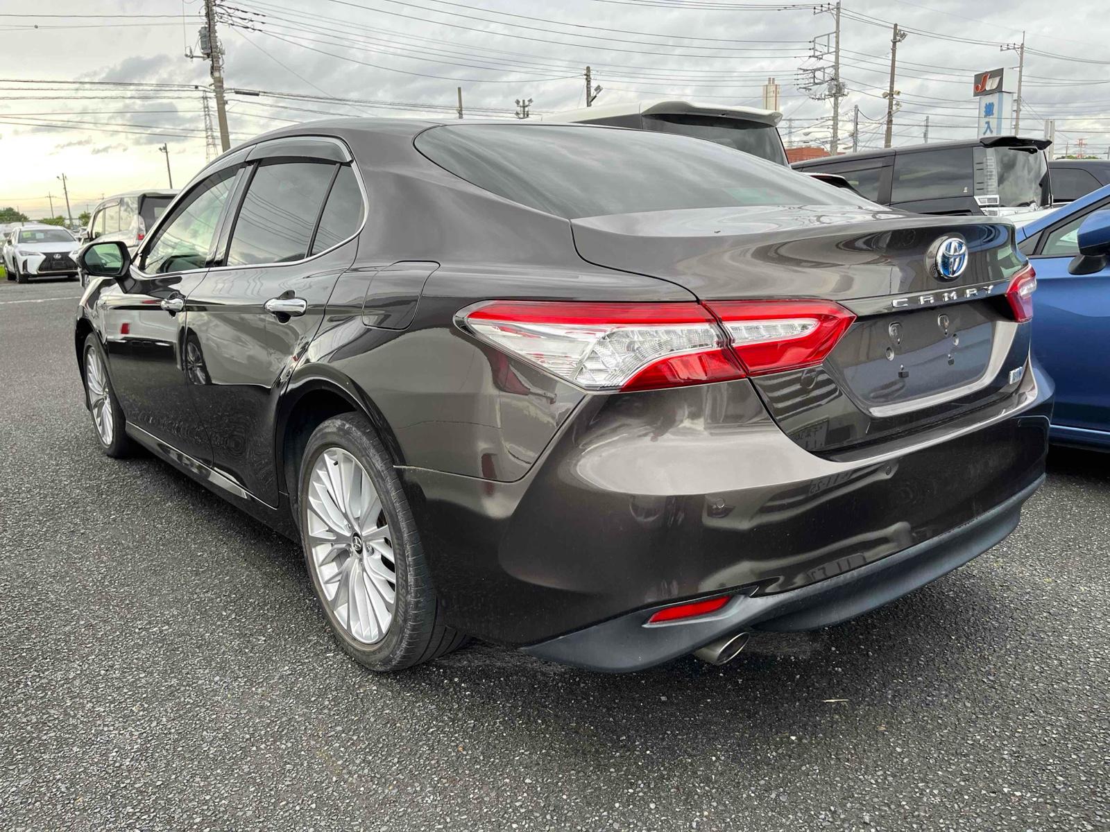 Toyota Camry HYBRID G LEATHER PACKAGE