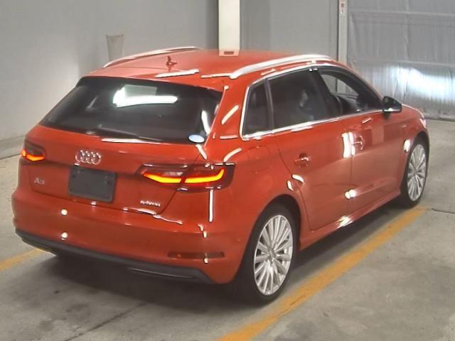 Audi A3 A3 SB eｰﾄﾛﾝSﾗｲﾝP