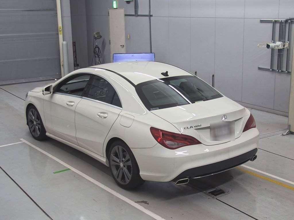 Mercedes-Benz CLA CLA180