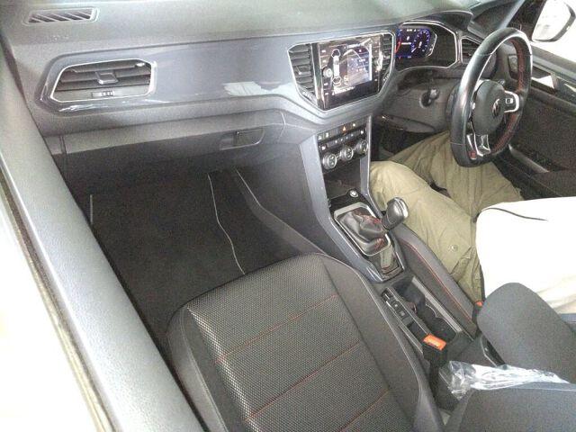 Volkswagen T-Roc TDI SPORT