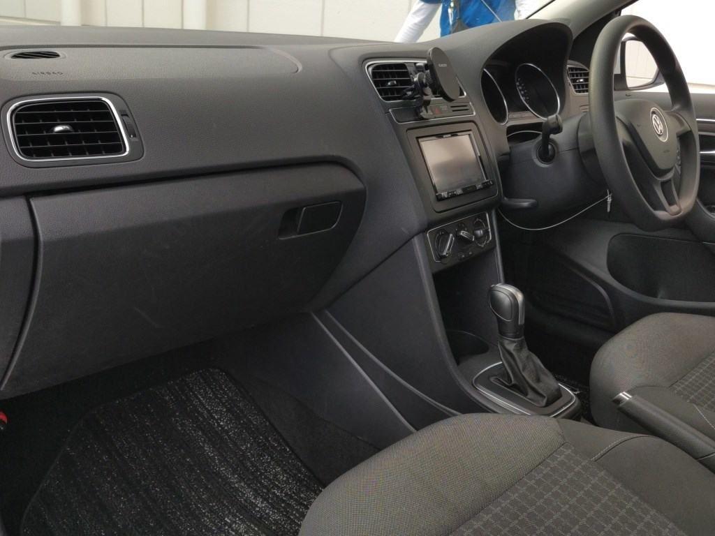 Volkswagen Polo TSI TREND LINE