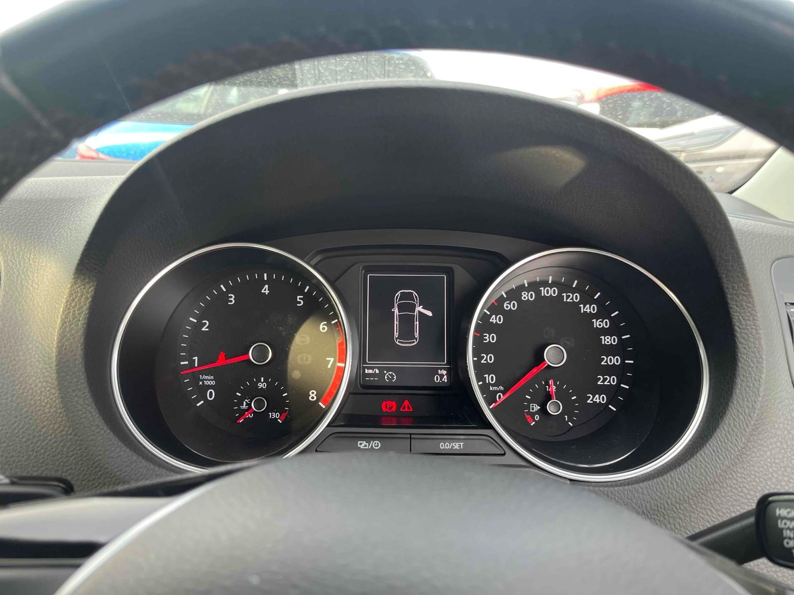 Volkswagen POLO 5D TSI COMFORT APGP