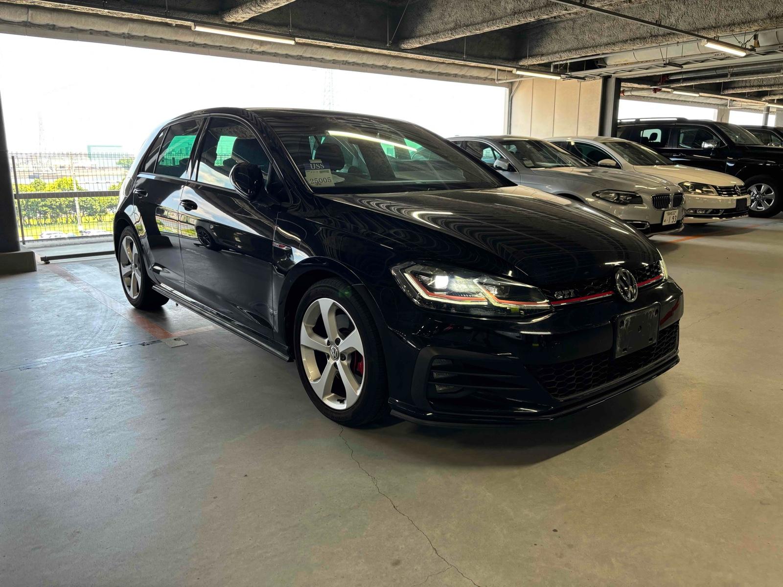 Volkswagen GOLF GTI 2.0