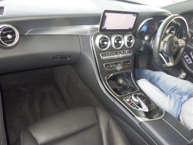 Mercedes-Benz C-class 4d C220D AVANTGARDE AMG LINE