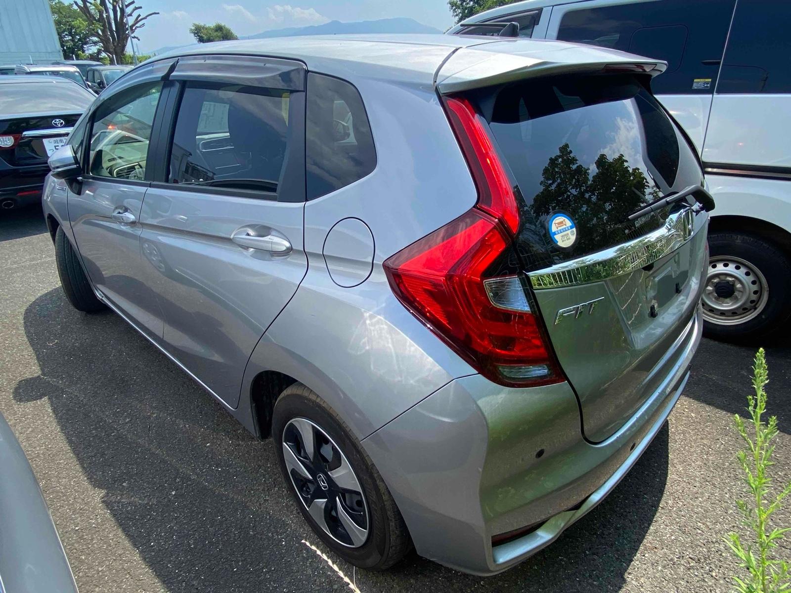 Honda Fit HYBRID F