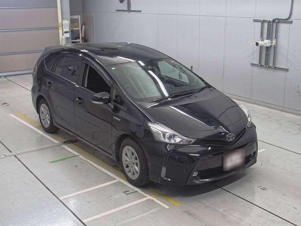 Toyota Prius ALPHA S 7SEAT