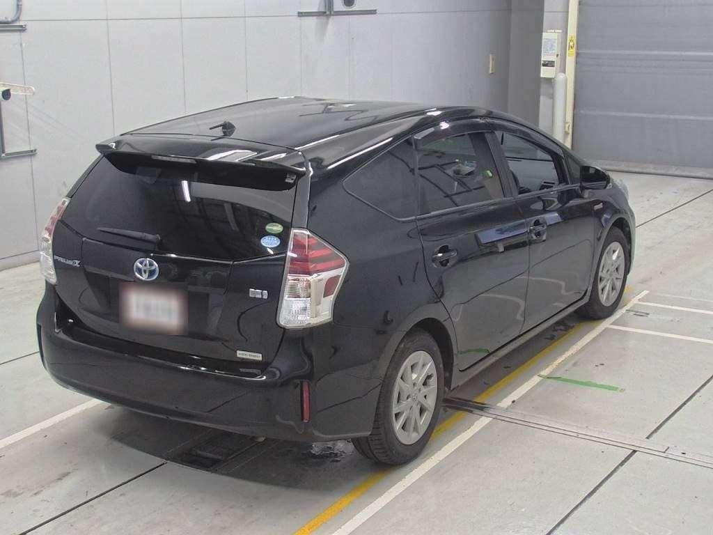 Toyota Prius ALPHA S 7SEAT
