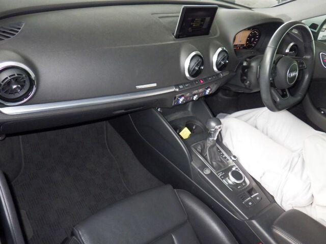 Audi A3 5d SPORTBACK 30TFSI SPORT SIGNATU