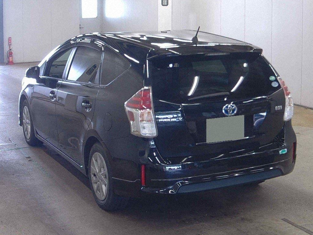 Toyota Prius ALPHA S