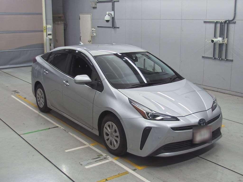 Toyota Prius S SAFETY SENS