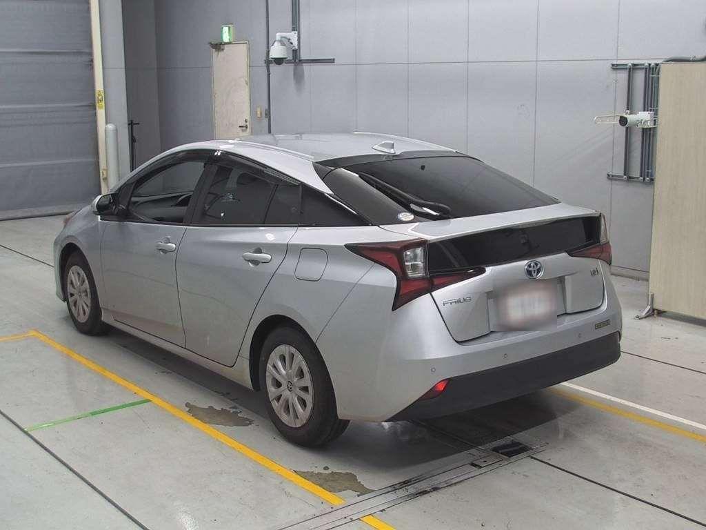 Toyota Prius S SAFETY SENS