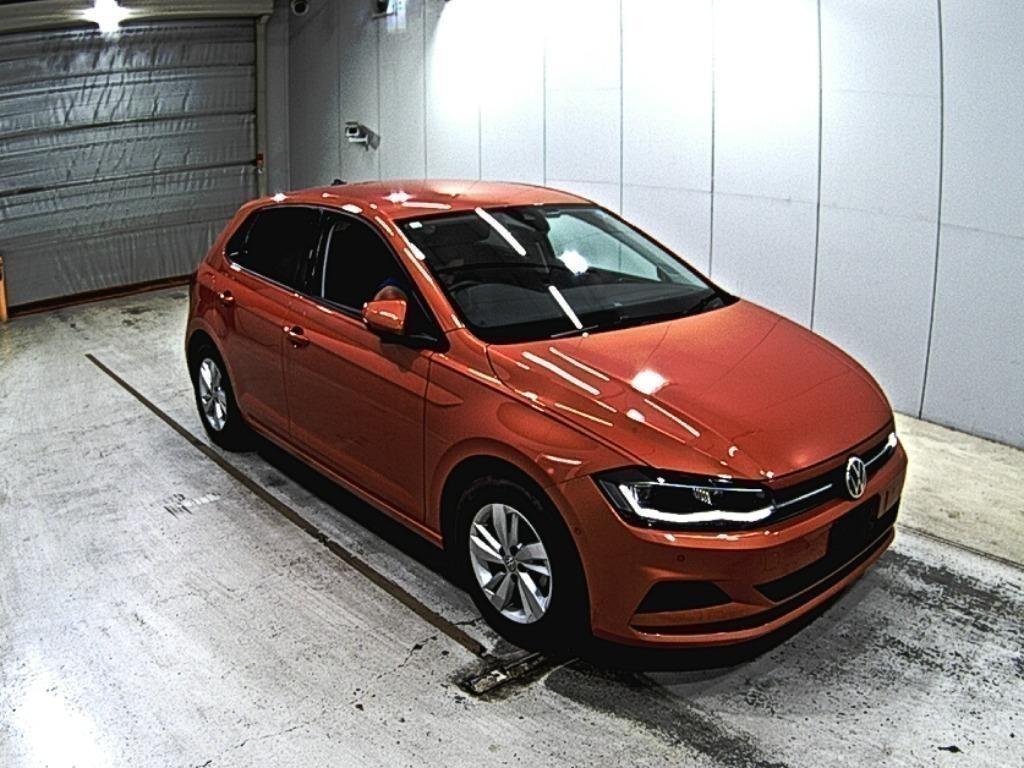 Volkswagen Polo TSIｺﾝﾌｫｰﾄﾗｲﾝﾘﾐﾃ