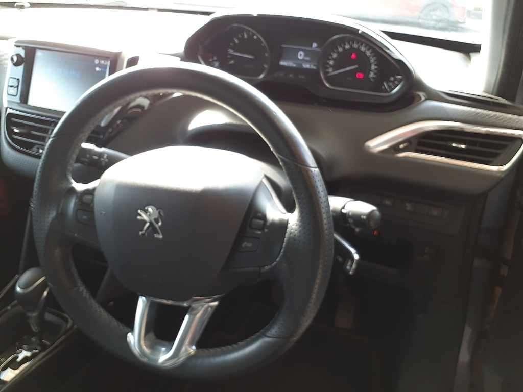 Peugeot 2008 CROSS CITY