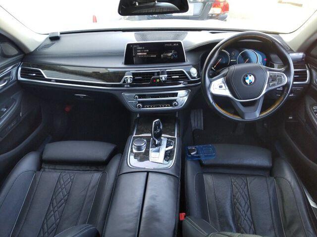 BMW 7 Series 740E IPERFORMANCE