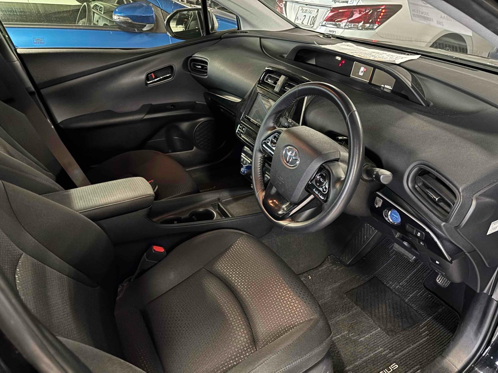 Toyota Prius S