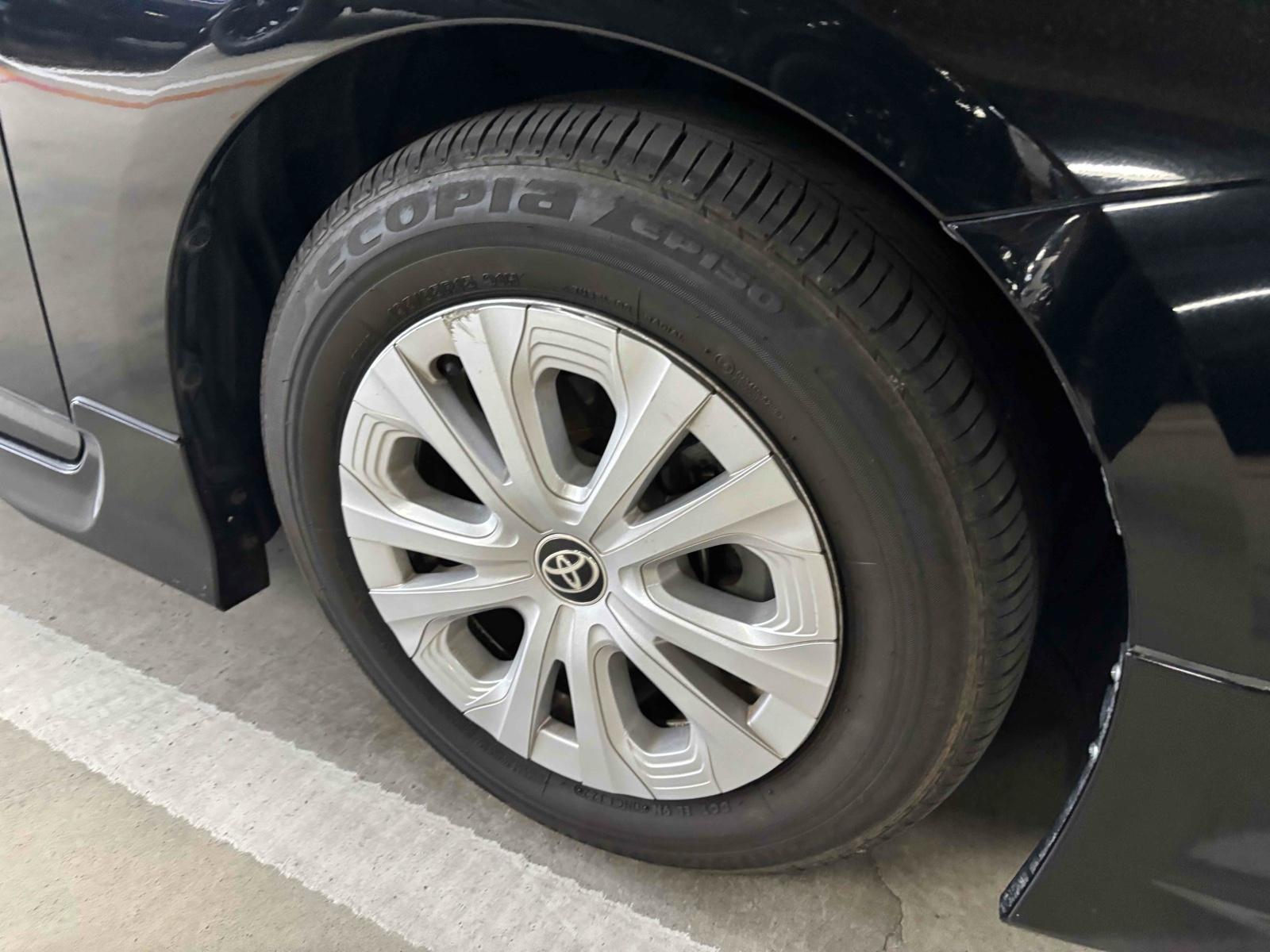 Toyota Prius S