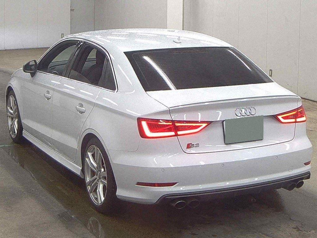 Audi S3 SEDAN BASE