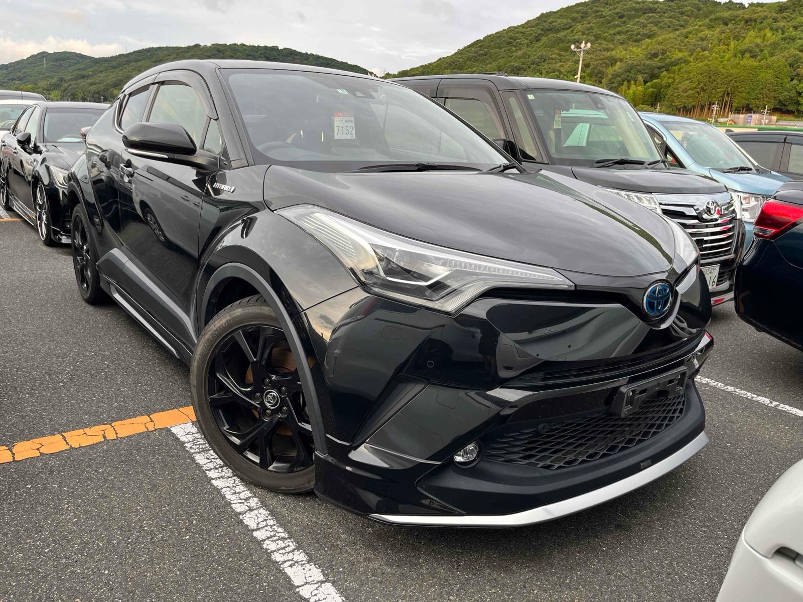 Toyota C-HR G MODE NERO