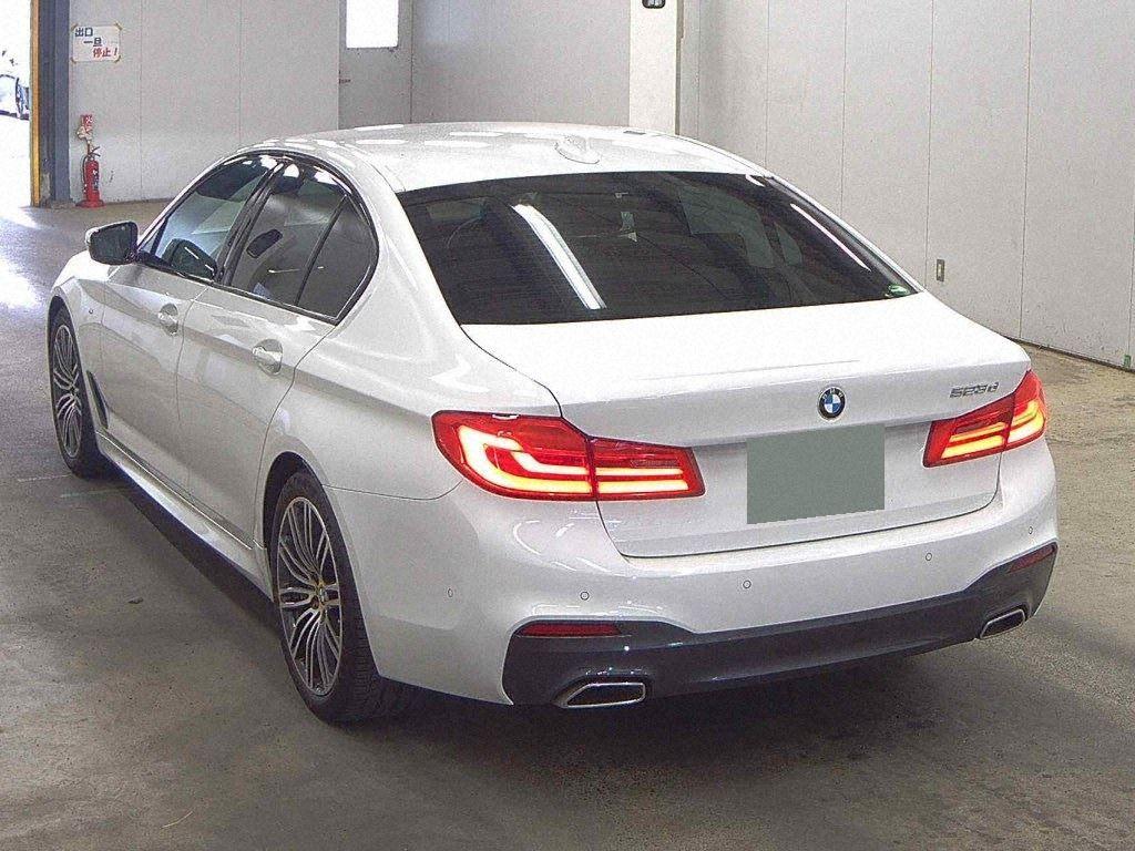 BMW 5 Series 4d 523D M-SPORT HI-LINE PACKAGE