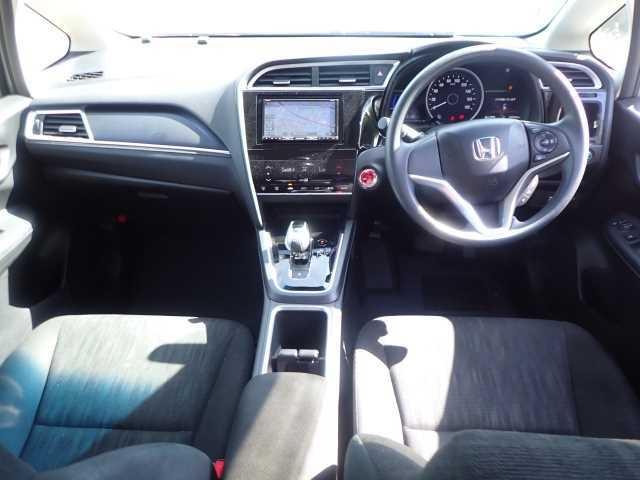 Honda Shuttle HYBRIDHONDA SENSING