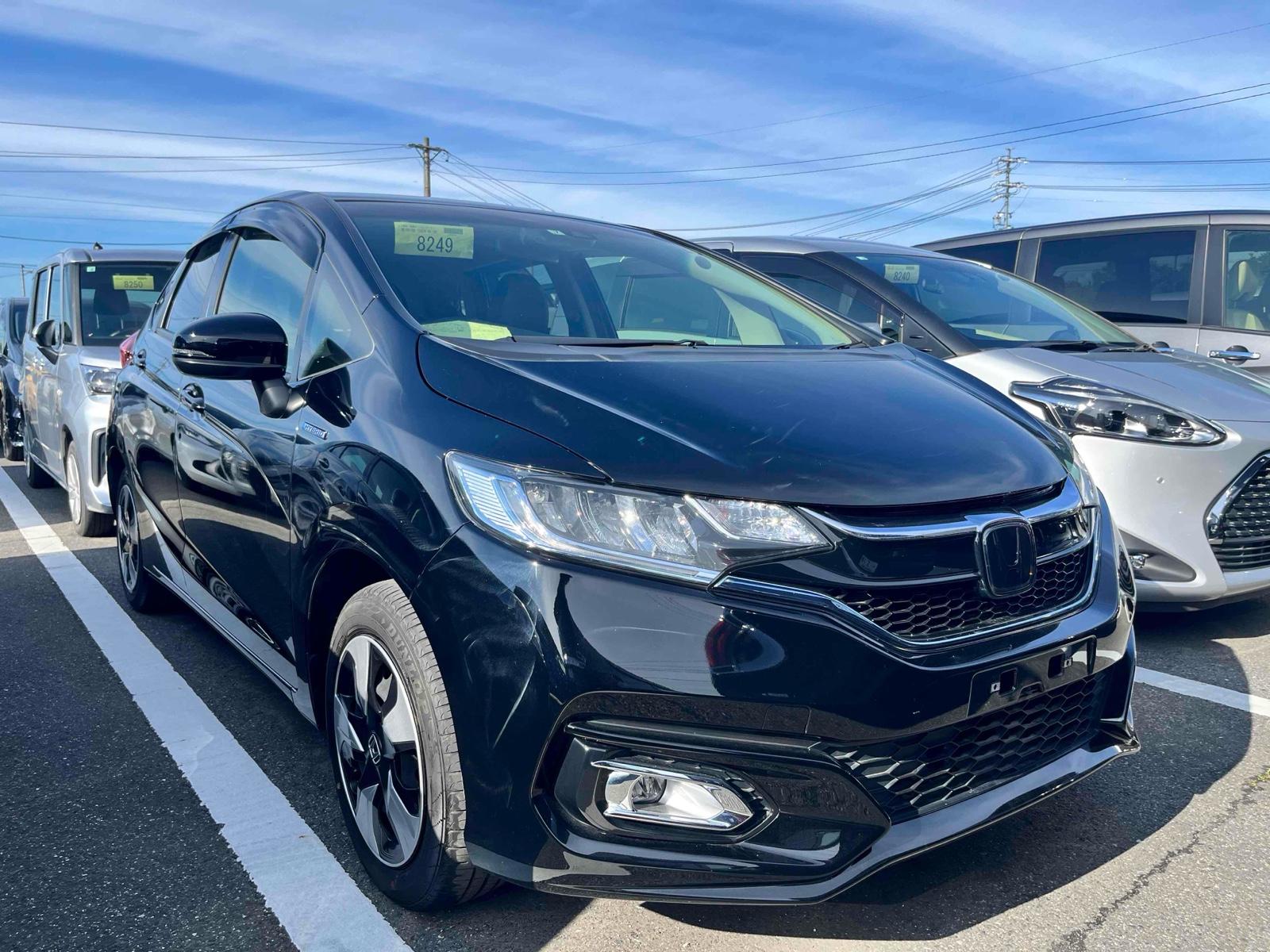 Honda Fit HYBRID L HONDA SENSING