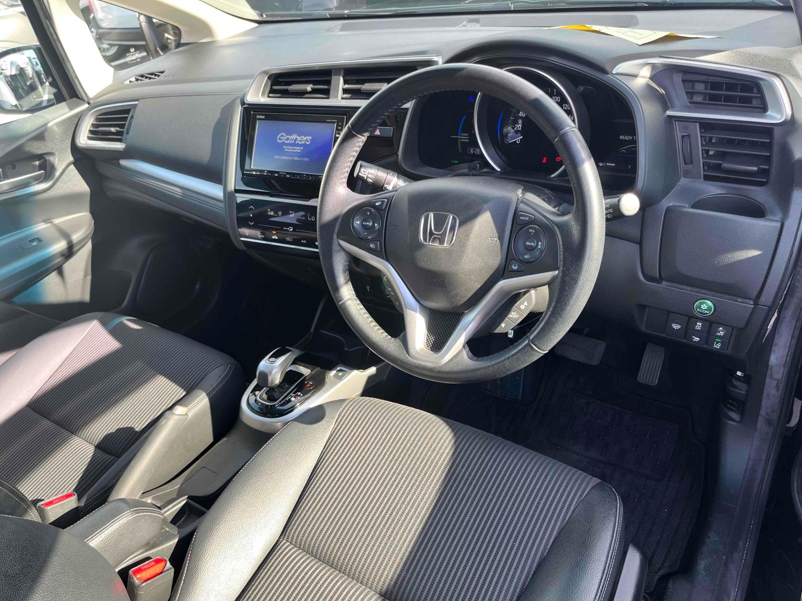 Honda Fit HYBRID L HONDA SENSING