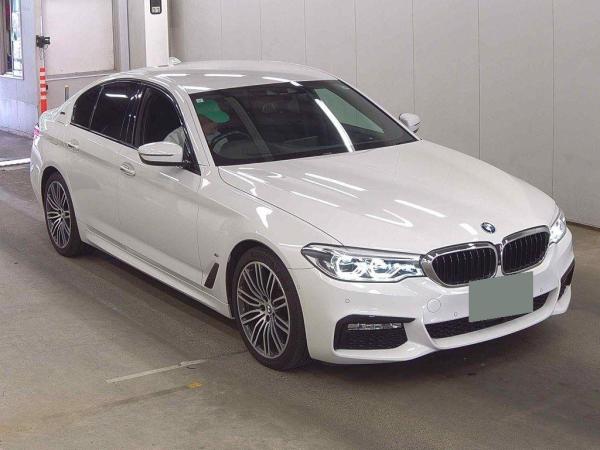 BMW 5 Series 4d 530E M-SPORT IPERFORMANCE