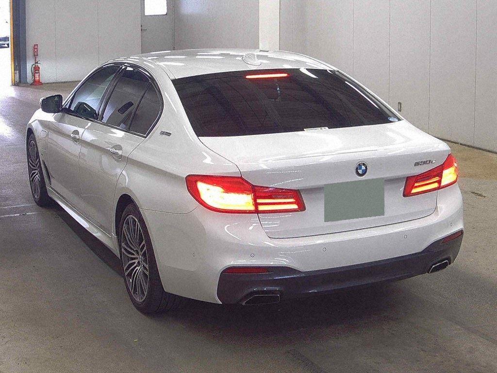 BMW 5 Series 4d 530E M-SPORT IPERFORMANCE