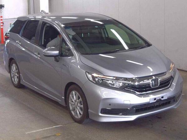 Honda Shuttle HYBRID HONDA SENSING