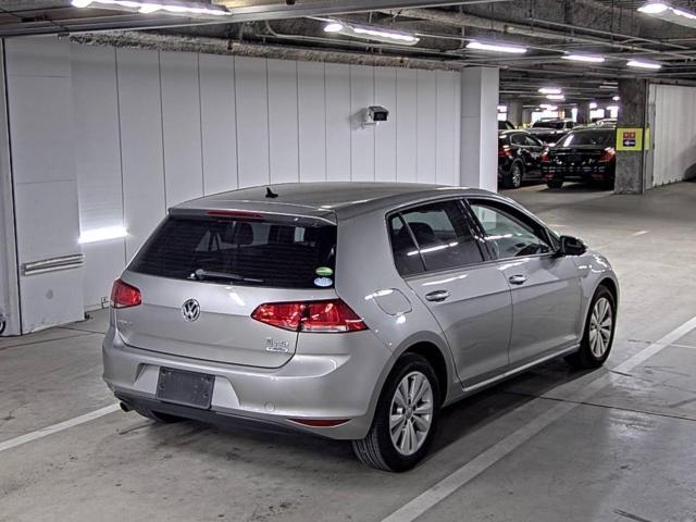 Volkswagen Golf TSIｺﾝﾌｫｰﾄﾗｲﾝ BMT