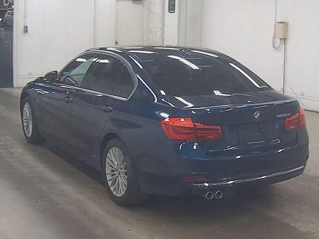 BMW 3 Series 4d 320D LUXURY