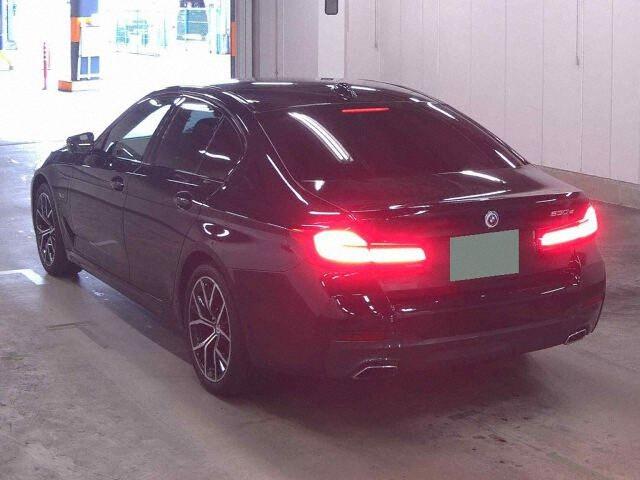 BMW 5 Series 4d 523E M-SPORT