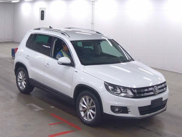 Volkswagen Tiguan LOUNGE EDITION