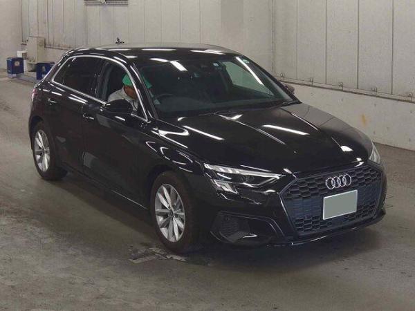 Audi A3 SPORT B30TFSI