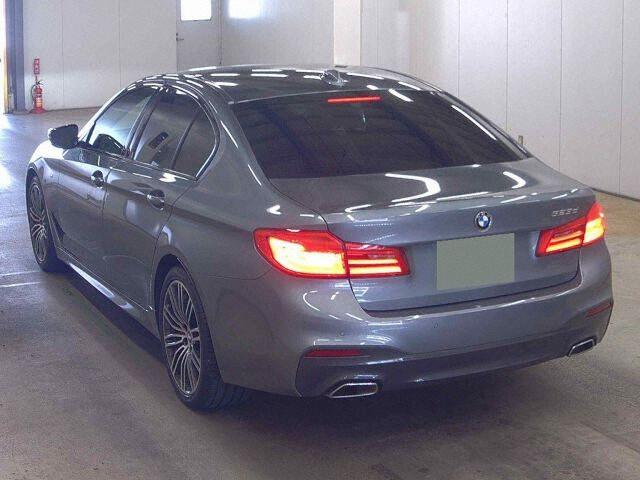 BMW 5 Series 4d 523D M-SPORT