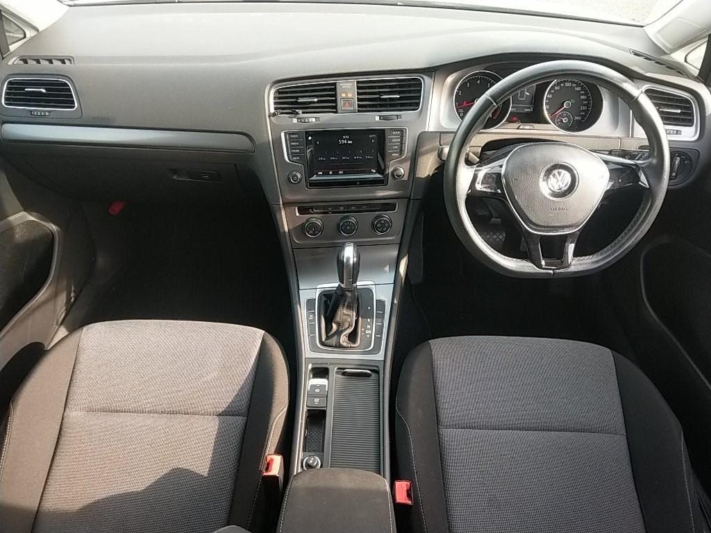 Volkswagen GOLF 5D TSI COMFORT LINE