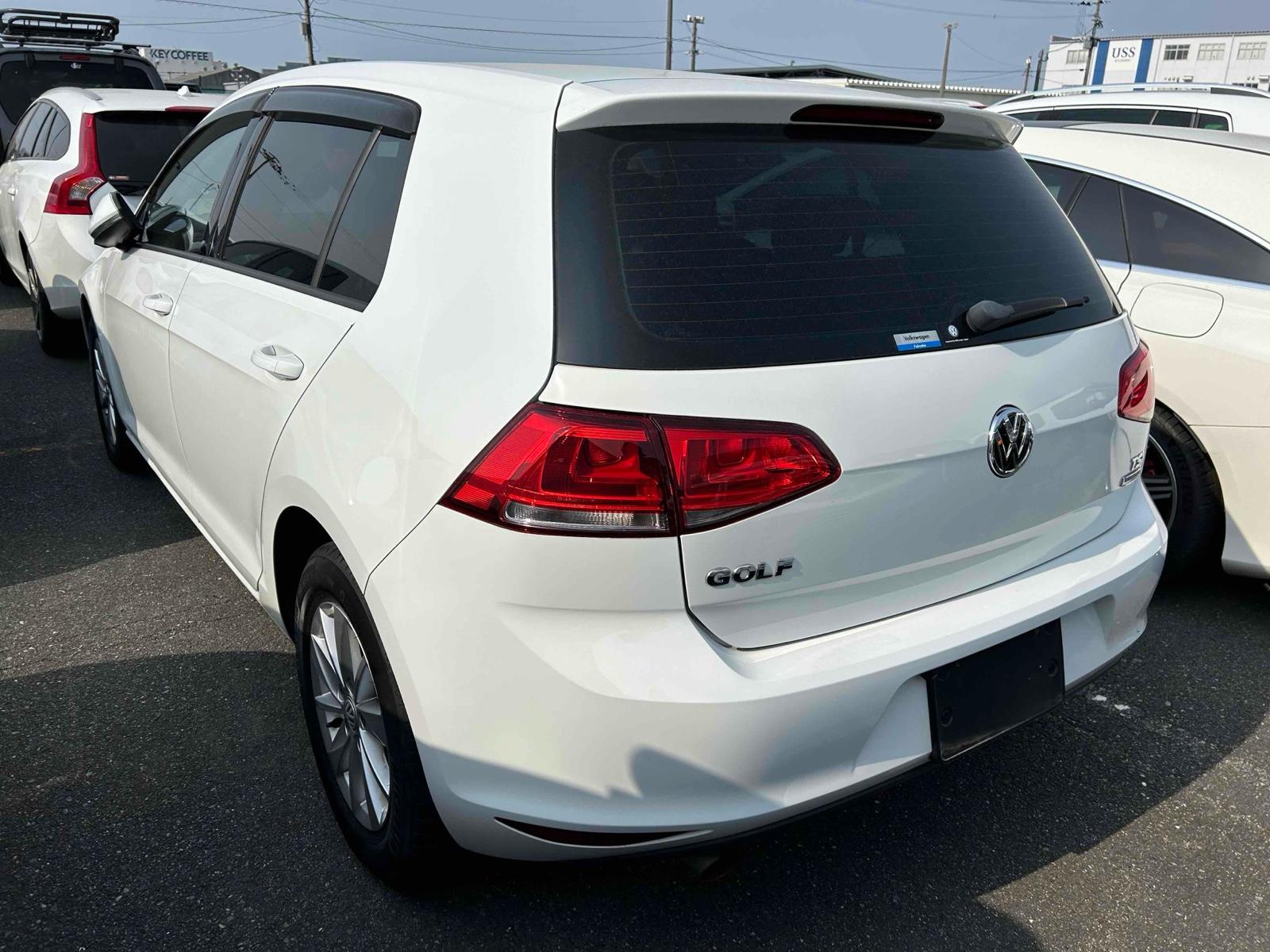 Volkswagen GOLF 5D TSI COMFORT LINE