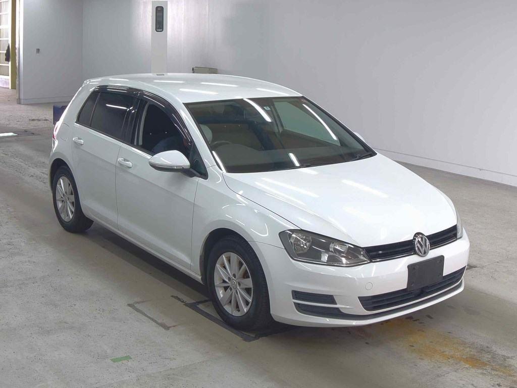 Volkswagen GOLF 5D TSI COMFORT LINE